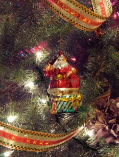 santa_ornament